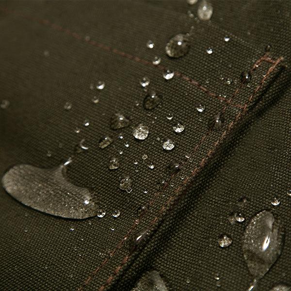 Why an apron in waxed canvas? - Under NY Sky